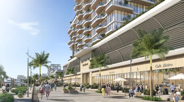 Royal Yacht Club Residences